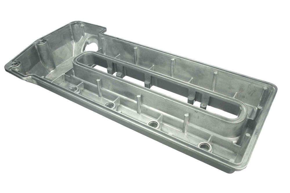 BMW E38 7-Series Engine Valve Cover By Uro 11121703172 or 11121703175 – image 3