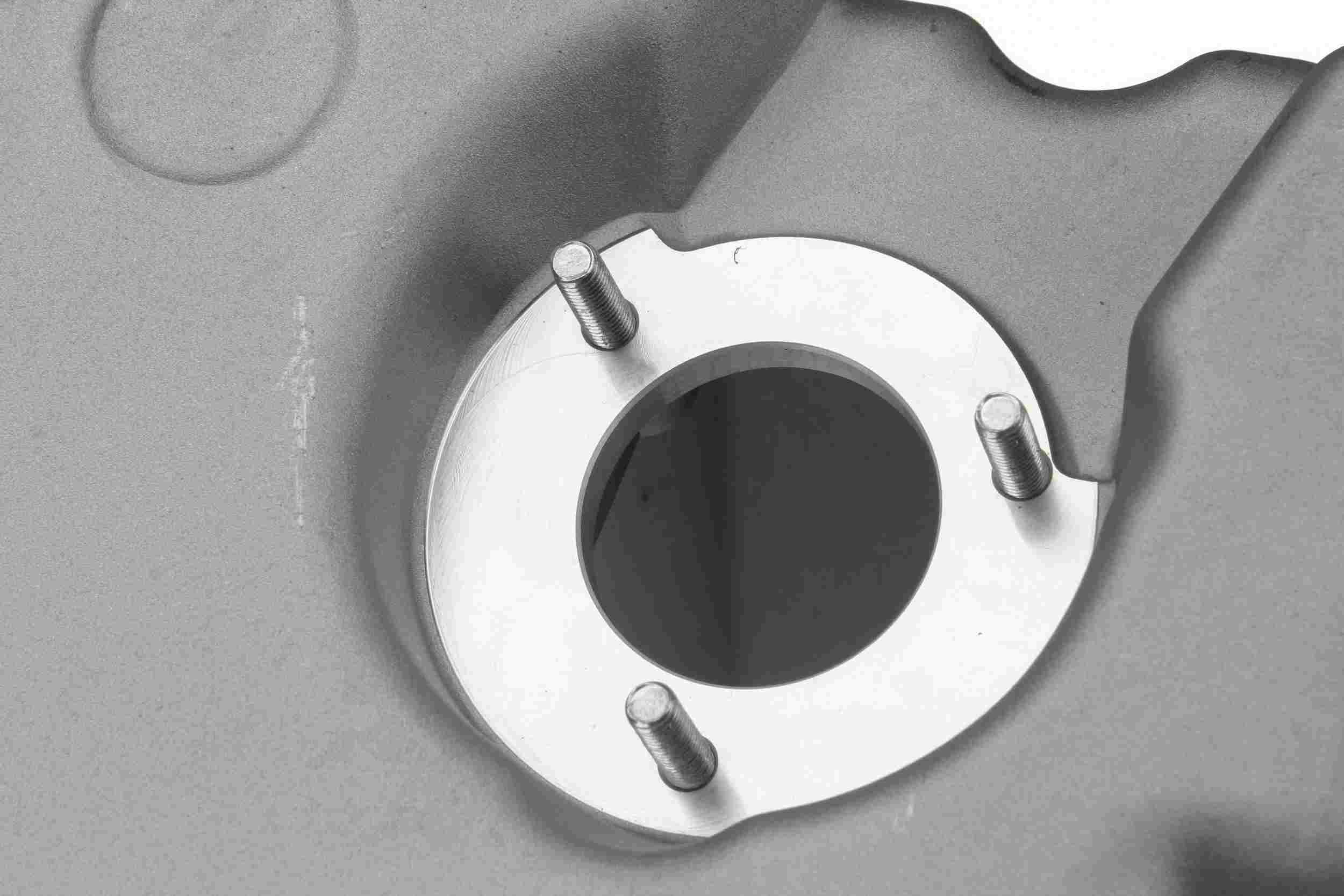 BMW E46 3-Series Engine Oil Pan By Uro Parts 11131432703 – image 4