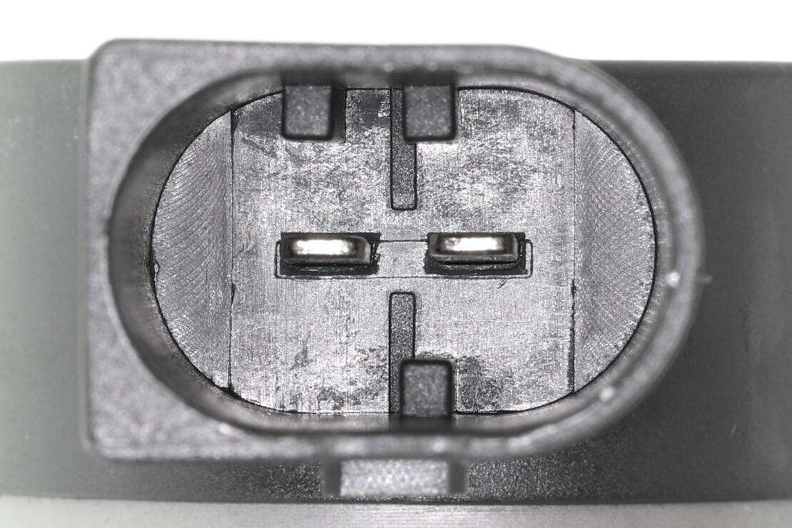 BMW F15 X5 xDrive35d Fuel Pressure Regulating Valve OEM 13537801992 – image 3