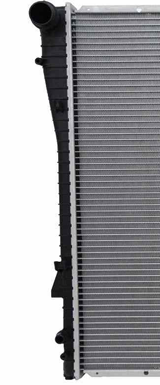 BMW E53 X5 Engine Cooling Radiator By CSF 17107544668 (3.0L) – image 2