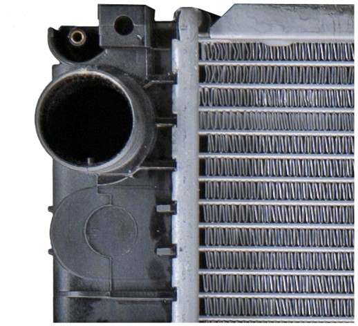 BMW E36 3-Series Engine Cooling Radiator Behr OEM 17111723784 – image 2