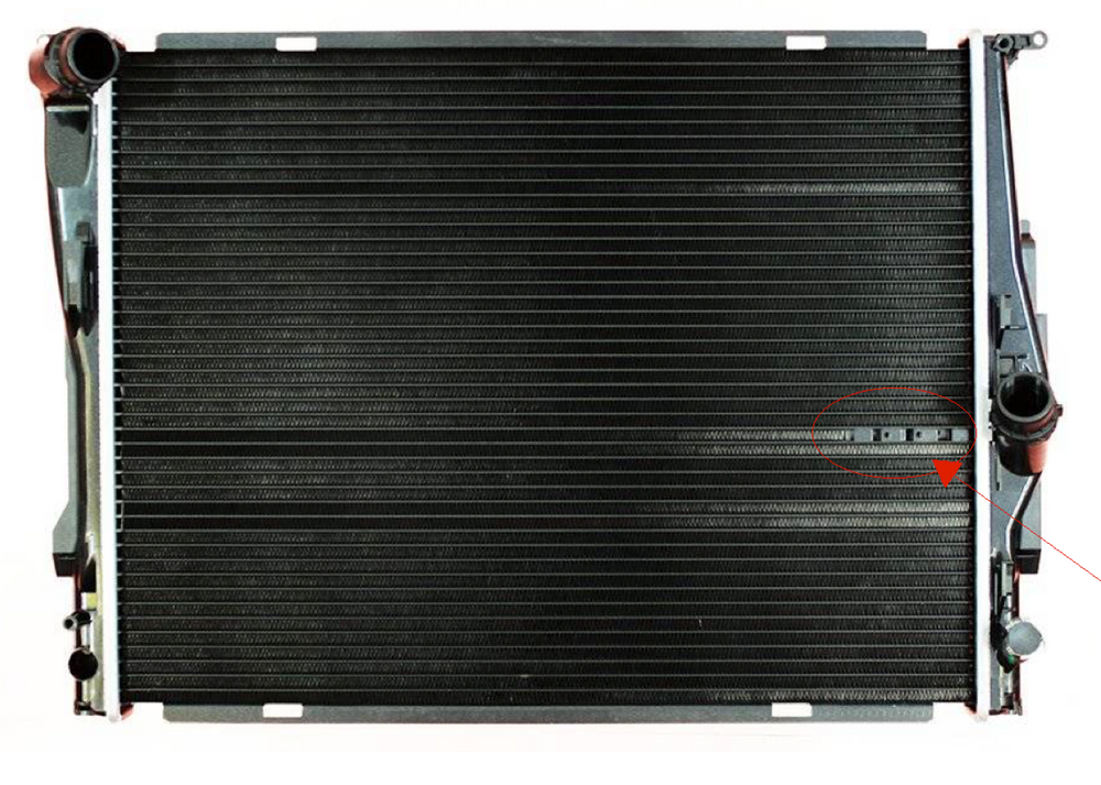 BMW 128i Radiator W/ N51 Engine By CSF 17117537292 or 17117566339 – image 3