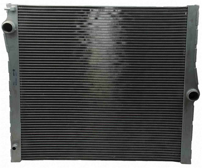 BMW X5 Radiator By Behr 17117585036 – image 2