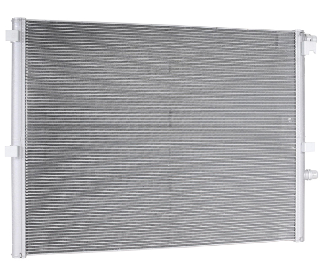 BMW G30 5-Series 530i & 540i Intercooler Cooling Radiator OEM 17118484638