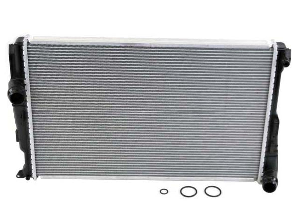 BMW F25 X3/X4 xDrive35i Engine Cooling Radiator By Nissens 17118623350 – image 4