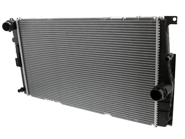 BMW F30 335i Radiator OEM 17118672103 (With M Sport Package P337A) – image 3
