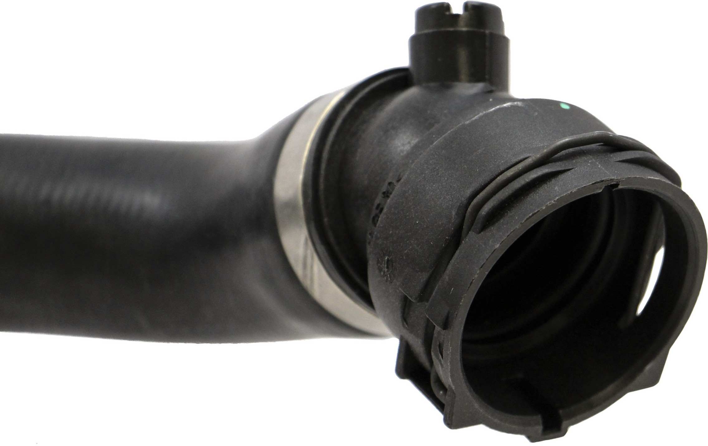 BMW F30 3-Series Lower Radiator Hose OEM 17127596838 – image 3