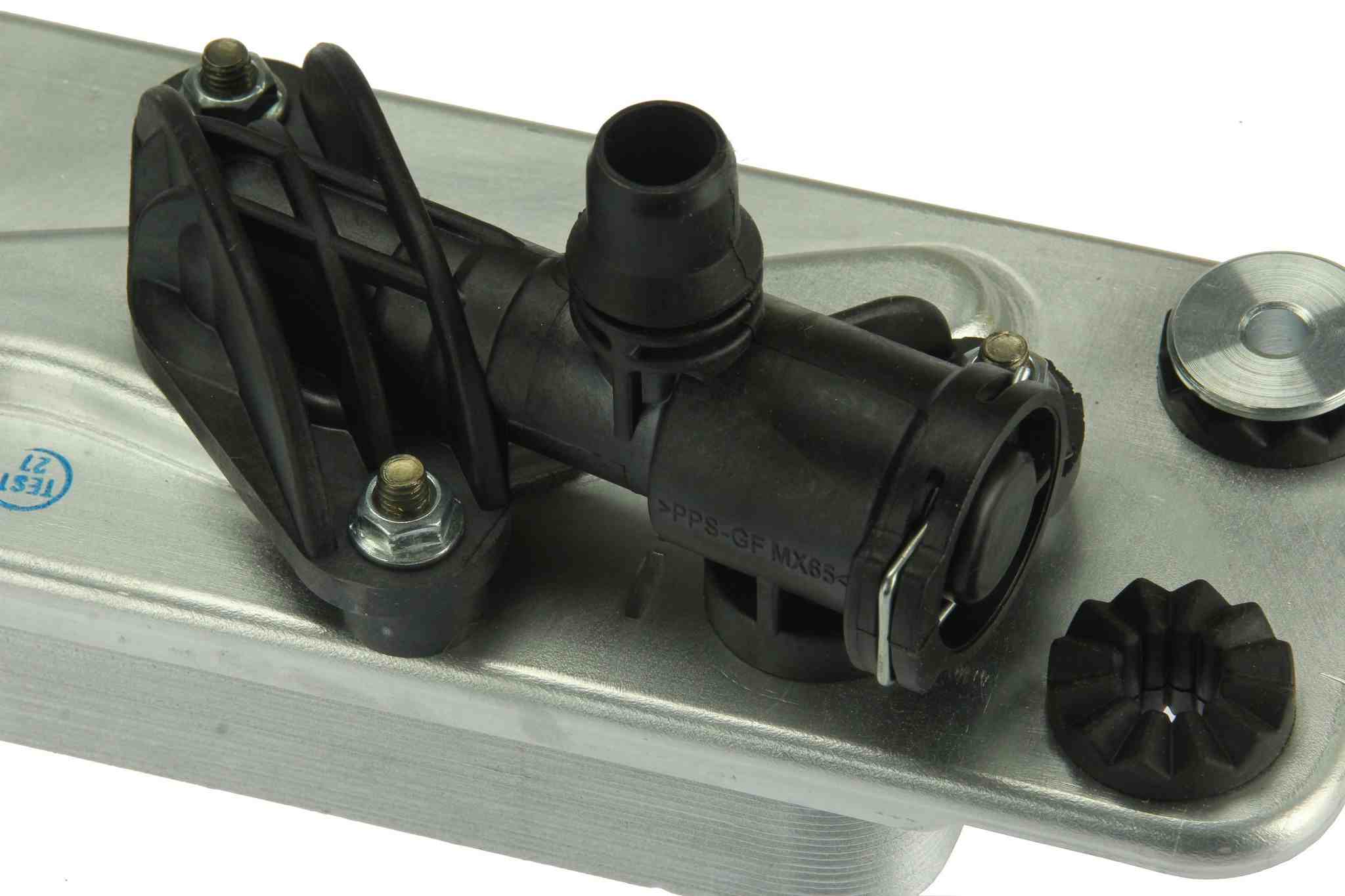 BMW X5 Transmission Oil Cooler By Uro Parts 17217553389 – image 2
