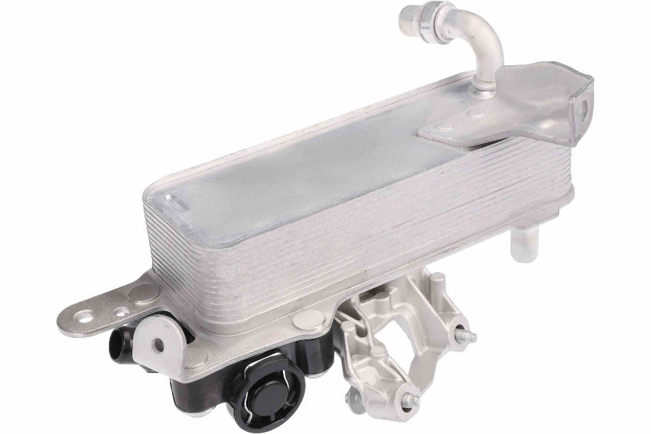 BMW F30 330i Transmission Oil Cooler By Behr 17218514515 – image 2
