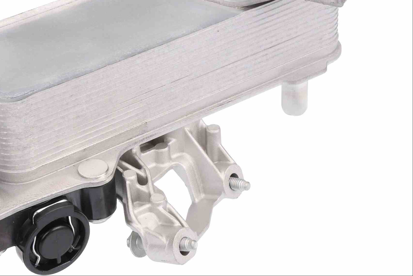 BMW F30 330i Transmission Oil Cooler By Behr 17218514515 – image 4