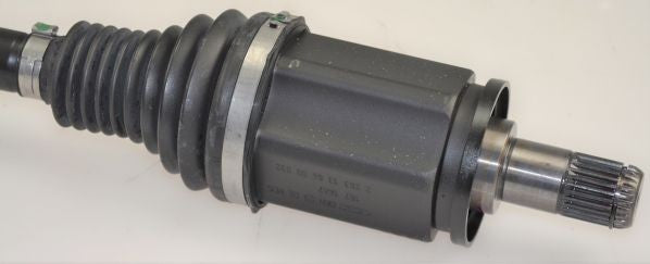BMW G11/G12 750i xDrive Front Driver Side Axle OEM 31608657289 (2016-2019) – image 2