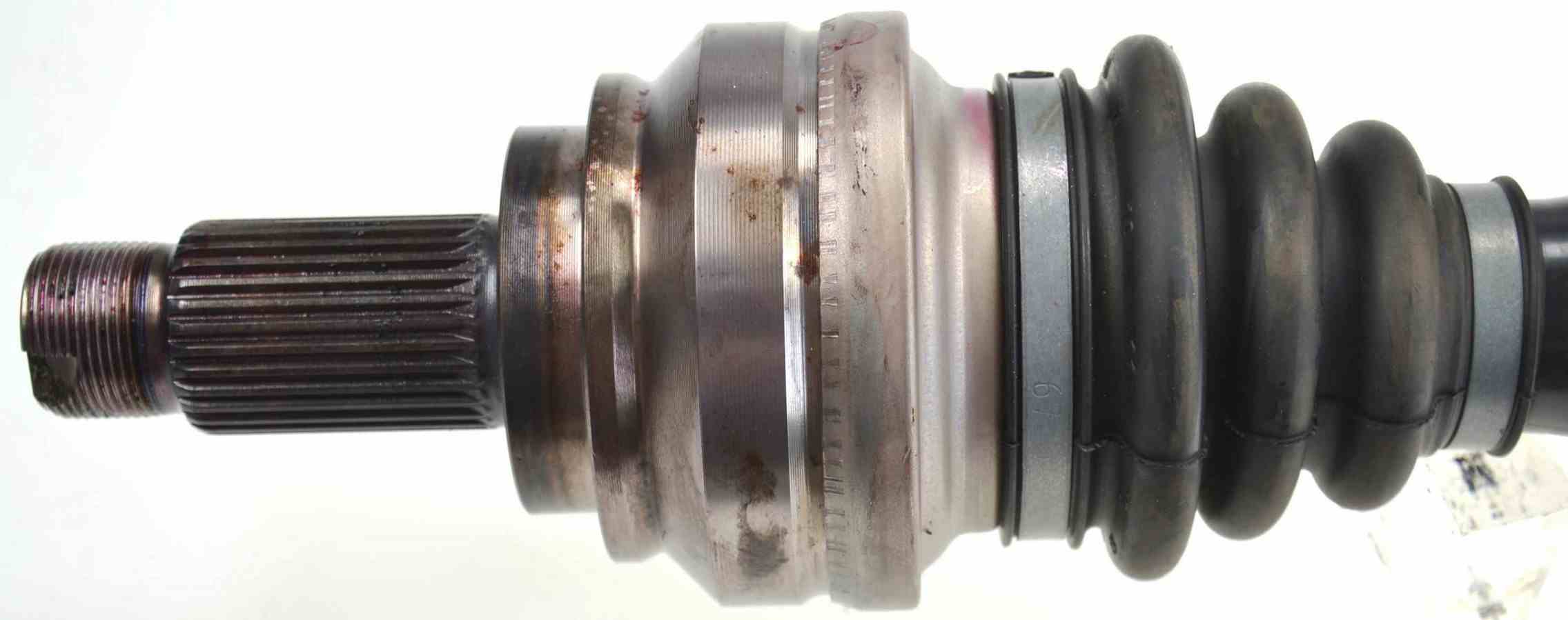 BMW E60/E61 5-Series xi & xDrive Rear Axle OEM 33207578720 – image 3
