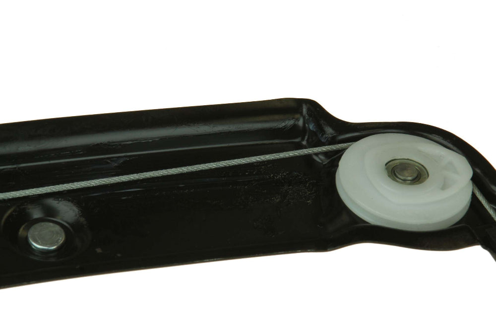 BMW 1-Series Front Window Regulator By Uro 51337165595 or 51337165596 – image 3