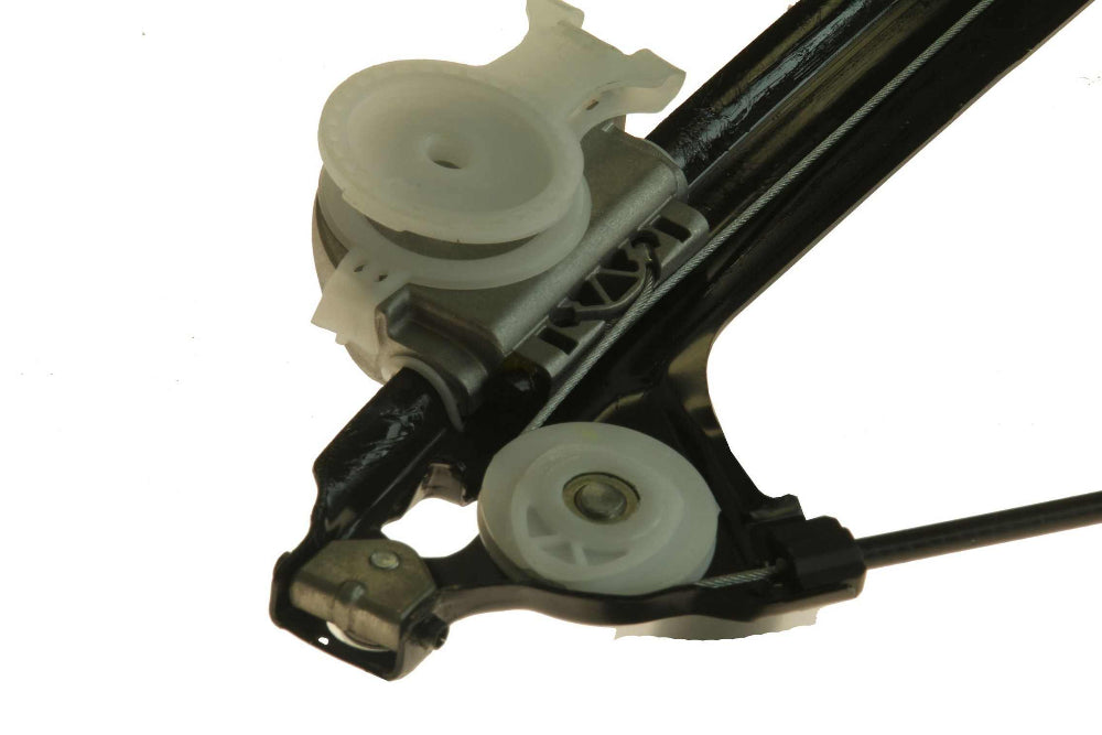 BMW 1-Series Front Window Regulator By Uro 51337165595 or 51337165596 – image 4