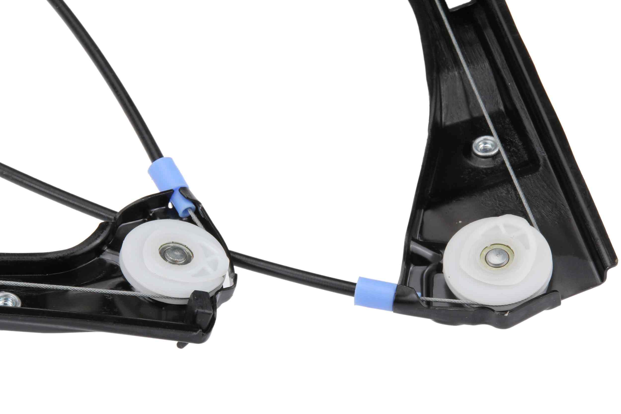 BMW E46 Coupe & Convertible Front Window Regulator By Uro 51338229105 or 51338229106 – image 4