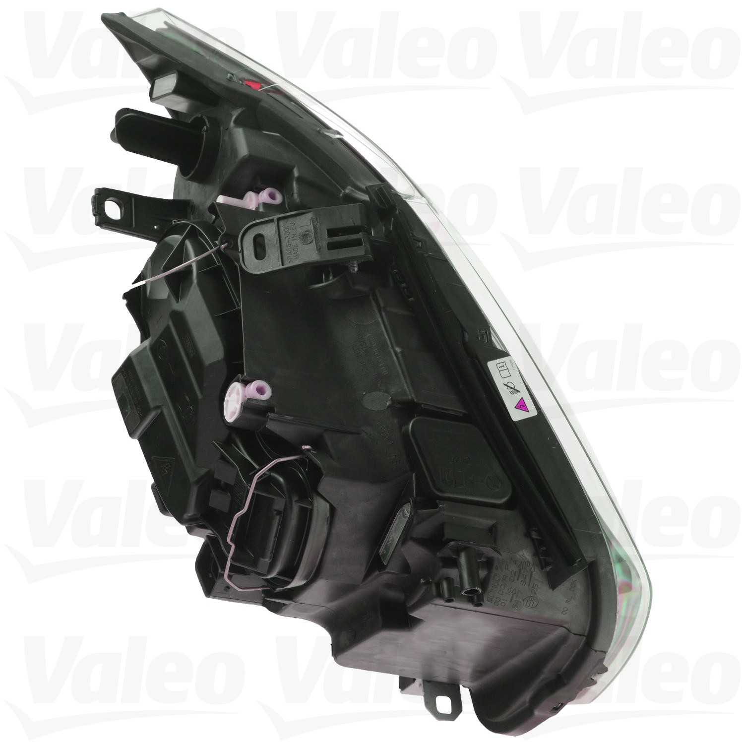 BMW 1-Series Bi Xenon Adaptive Headlight OEM 63127164931 or 63127164932 – image 2