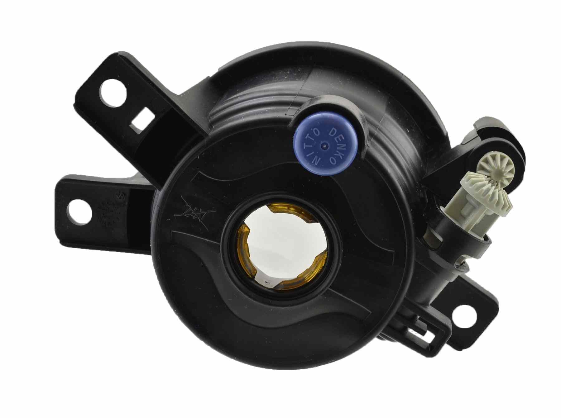 BMW X1 Fog Light OEM 63172993525 or 63172993526 – image 3