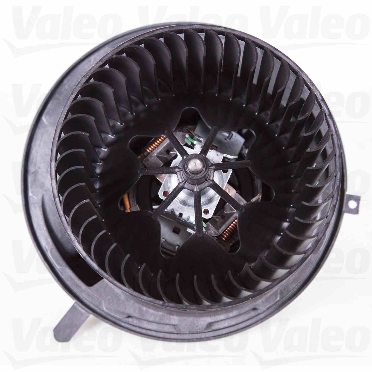 BMW X1 Blower Motor W/ Regulator OEM 64119227670 – image 3