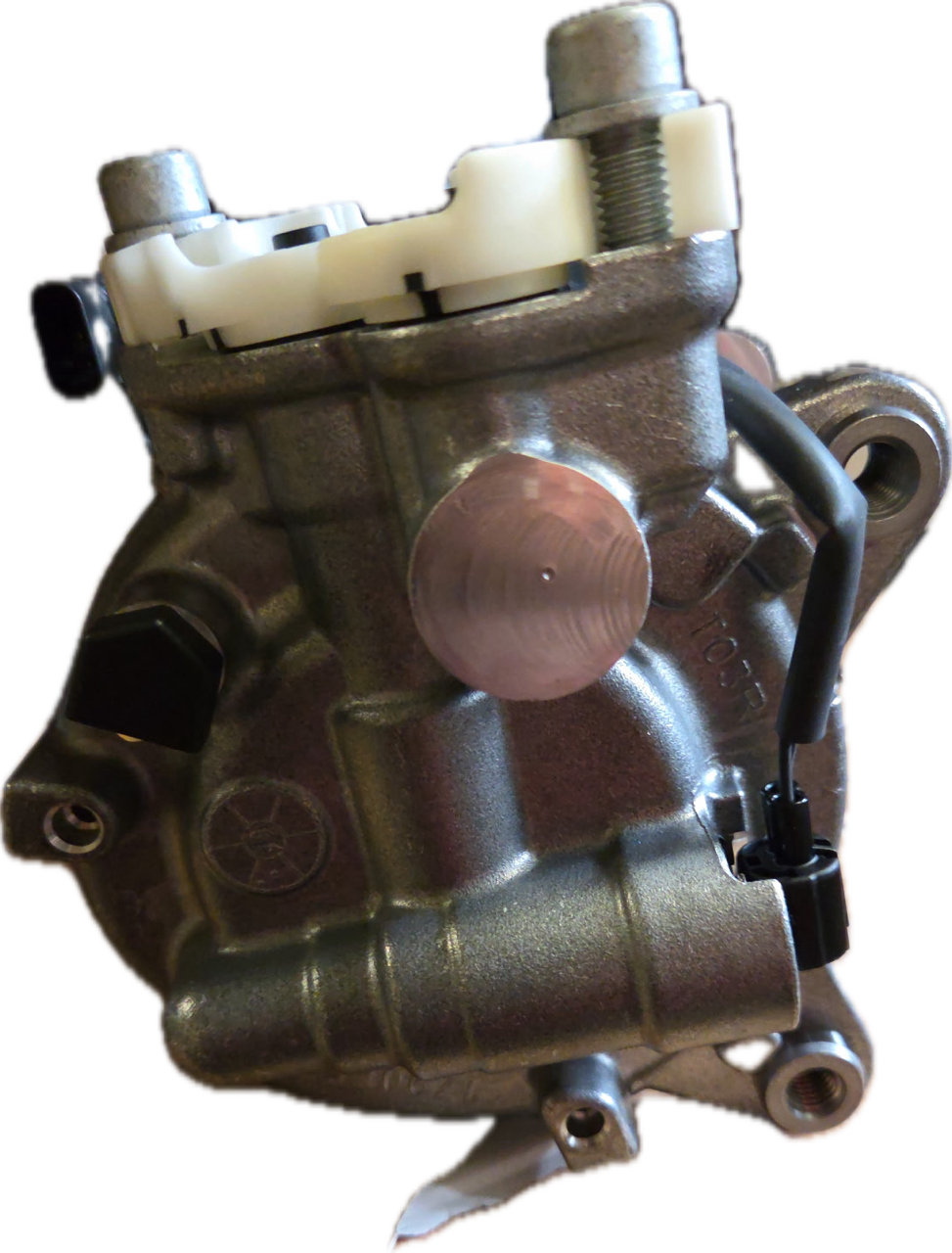 BMW G11/G12 740i New A/C Compressor Assembly OEM 64529890655 (2020-2022) – image 2