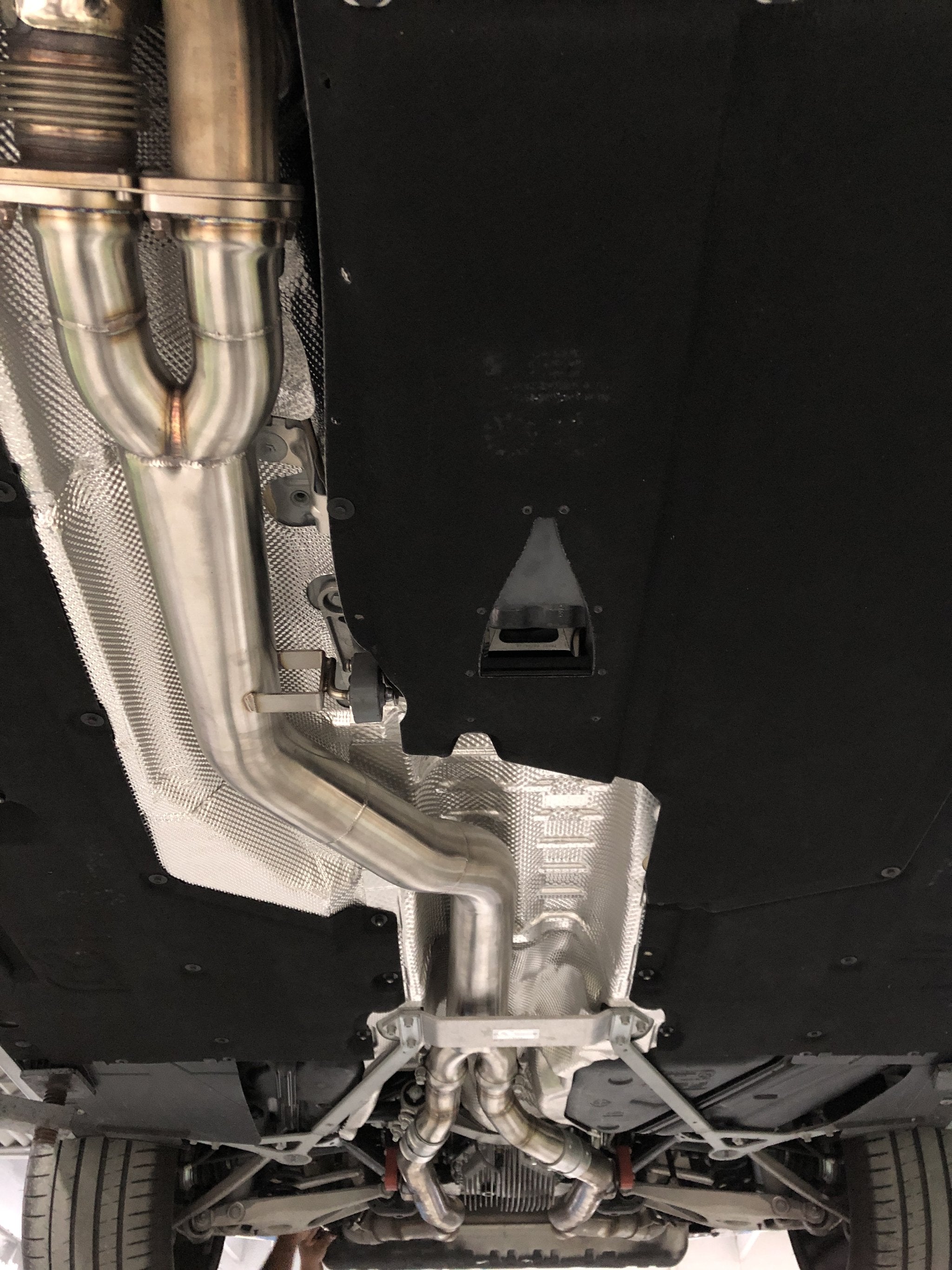 Active Autowerke F87 BMW M2 COMPETITION MID PIPE INCLUDES ACTIVE F-BRACE 11-050 – image 2