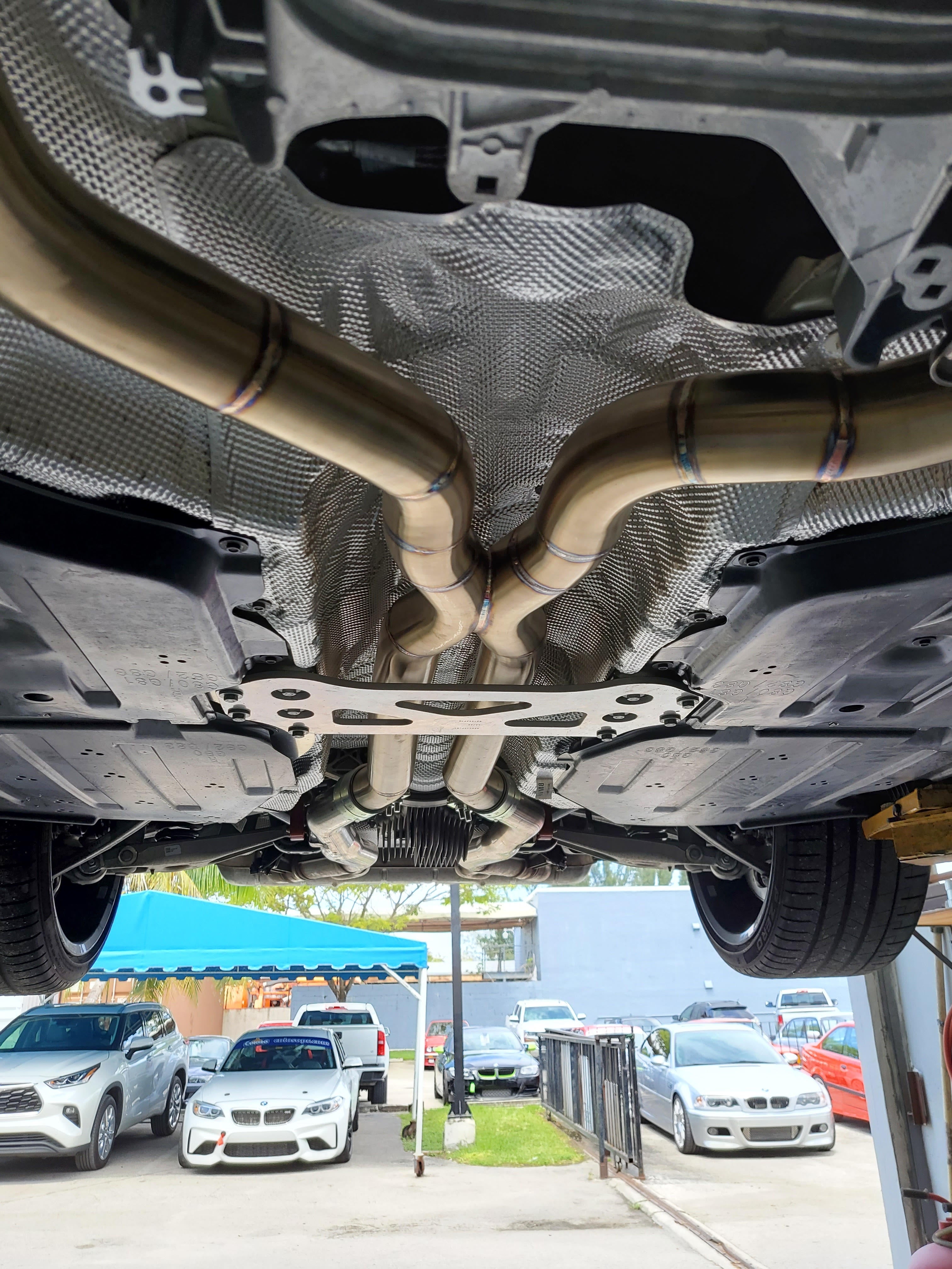 ACTIVE AUTOWERKE G80/G82 M3/M4 SIGNATURE MID-PIPE WITH X-PIPE 11-087 – image 6