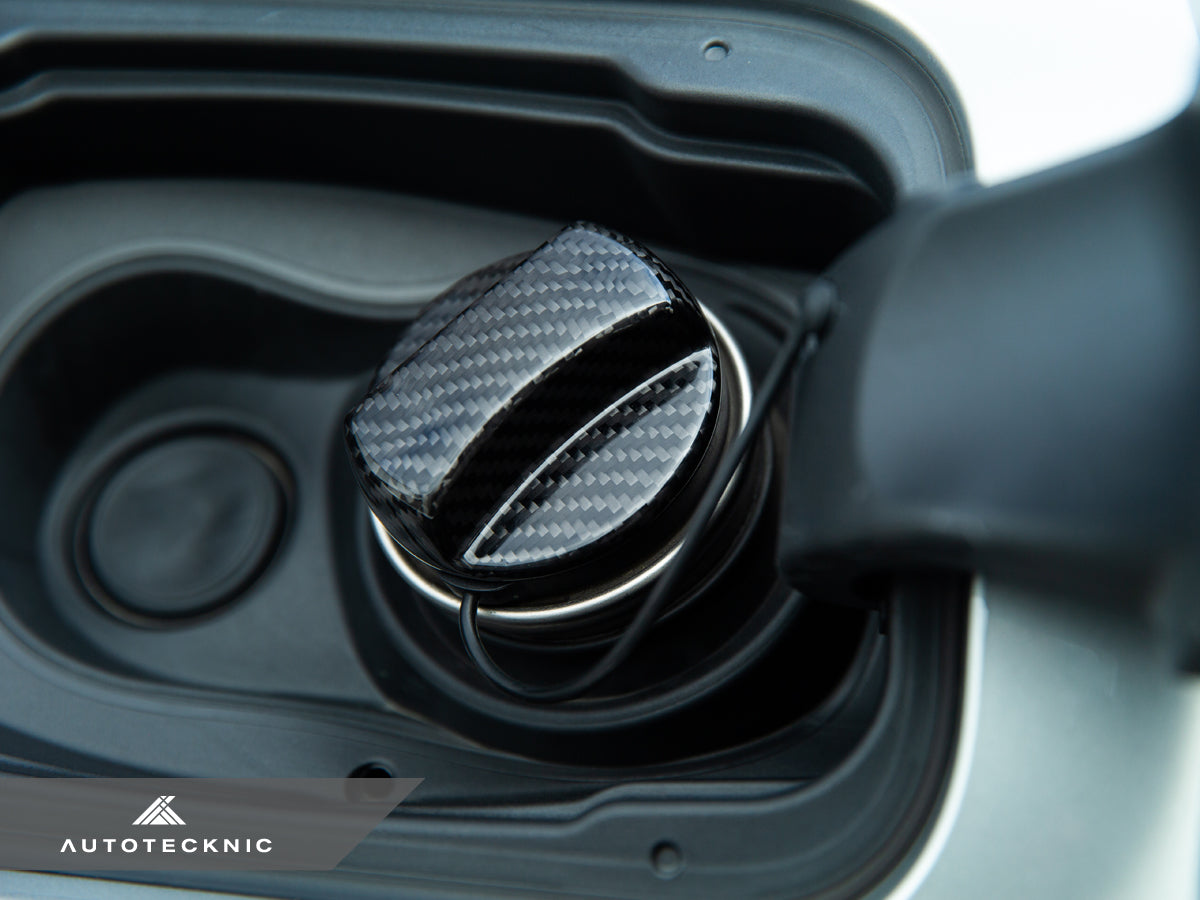 AUTOTECKNIC DRY CARBON COMPETITION FUEL CAP COVER - G05 X5 | G06 X6 | G07 X7 ATK-BM-0006-BC