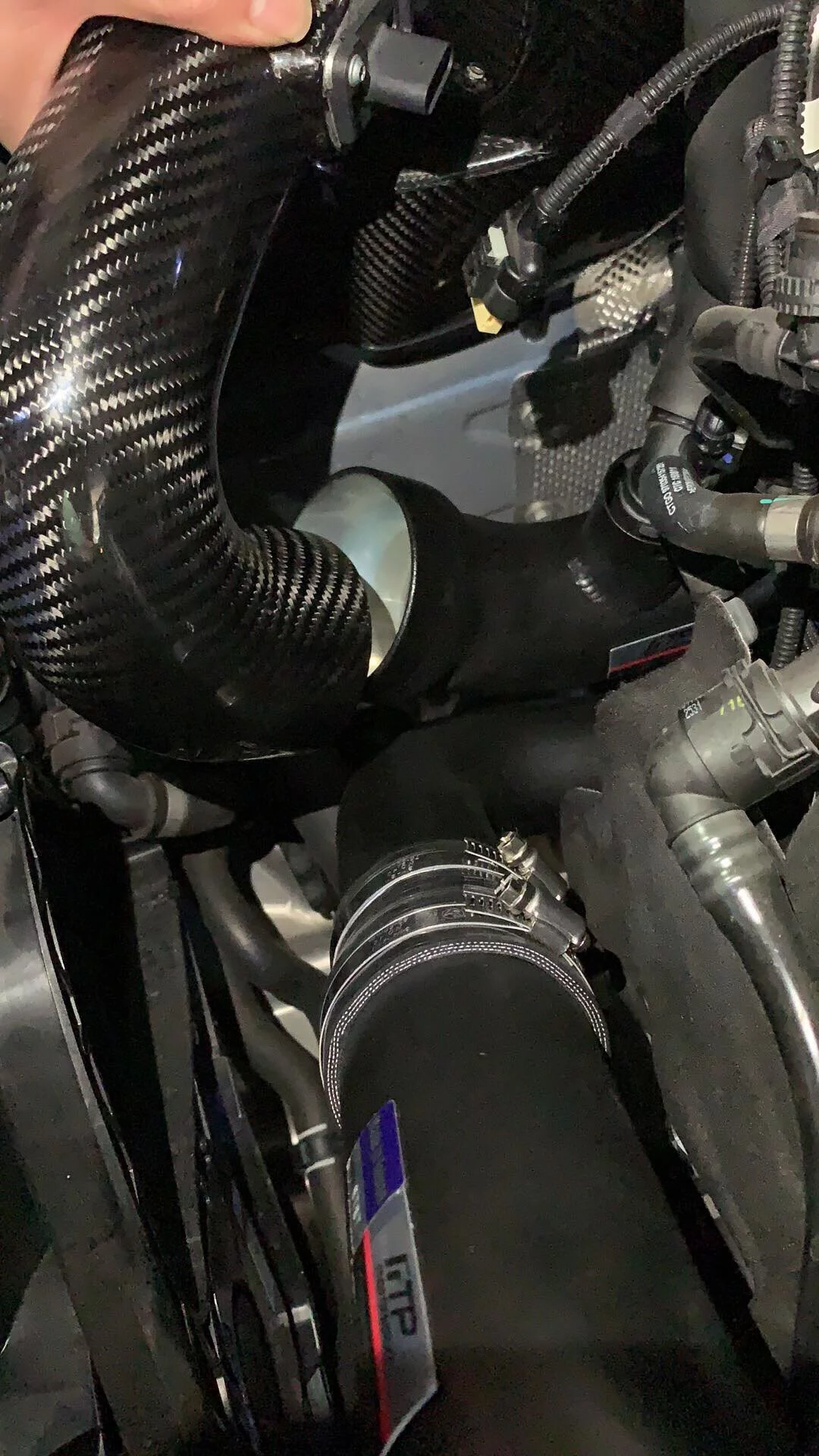 FTP B48 Replace small intake pipe – image 6