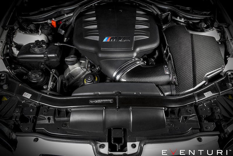 Eventuri BMW E9X M3 S65 Black Carbon Airbox Lid - Gloss EVE-E9X-CF-ARB – image 4