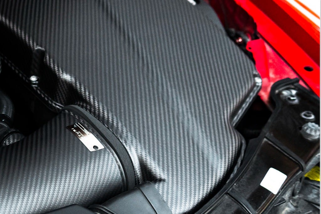 Eventuri BMW E9X M3 S65 Black Carbon Inlet Plenum EVE-E9X-CFM-PLM – image 5