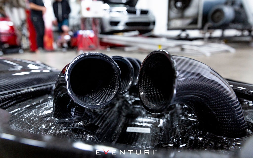 Eventuri BMW E9X M3 S65 Black Carbon Inlet Plenum EVE-E9X-CF-PLM – image 12