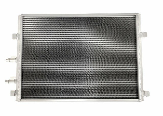 MAD BMW S55 FRONT MOUNT HEAT EXCHANGER W/ HEAT SHIELD M3 M4 M2 COMPETITION Mad-027 – image 4