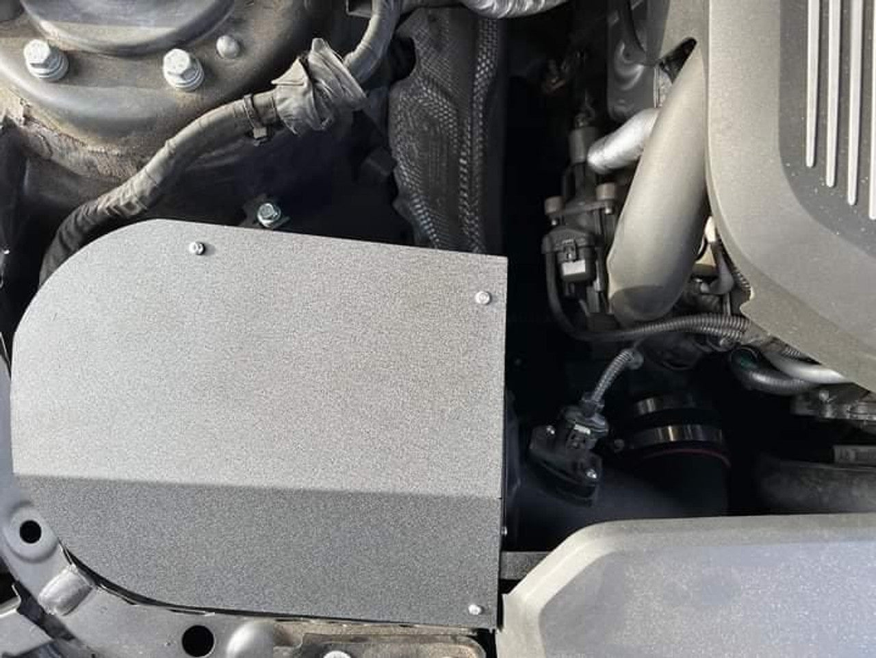 MAD BMW F3x B46 B48 230 330 430 High Flow Air Intake W/ Heat Shield MAD-061 – image 3