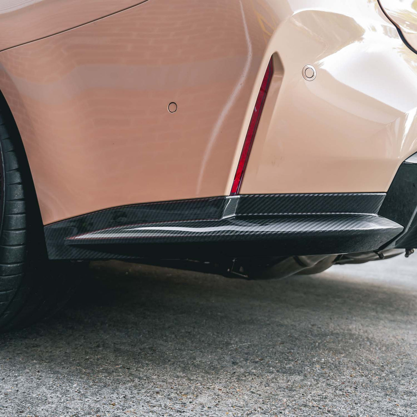 R44 MHC PLUS BMW G80 M3 OEM STYLE REAR SIDE DIFFUSER CORNER REPLACEMENTS IN PRE PREG CARBON FIBRE – image 4