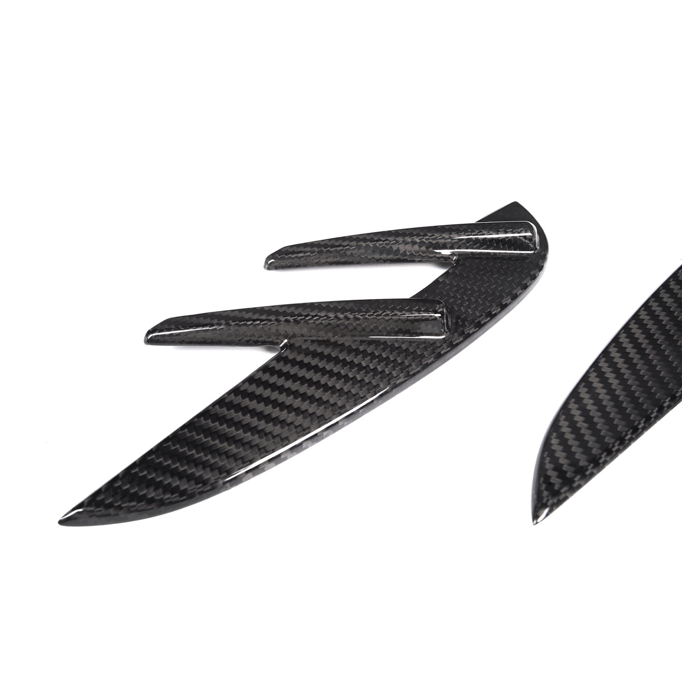 R44 MHC PLUS BMW G80 M3 PRE PREG CARBON FIBRE SIDE FENDER BADGE COVER – image 5