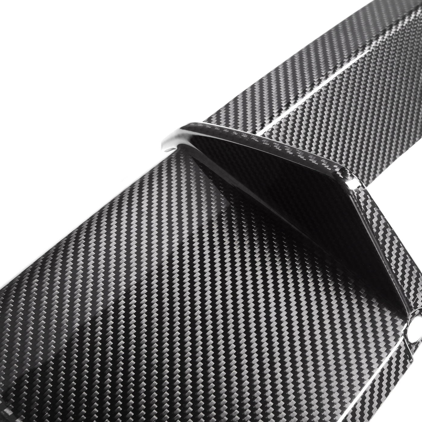 R44 MHC PLUS BMW G8X G80 M3 & G82 M4 PERFORMANCE STYLE REAR DIFFUSER IN PRE PREG CARBON FIBRE – image 3