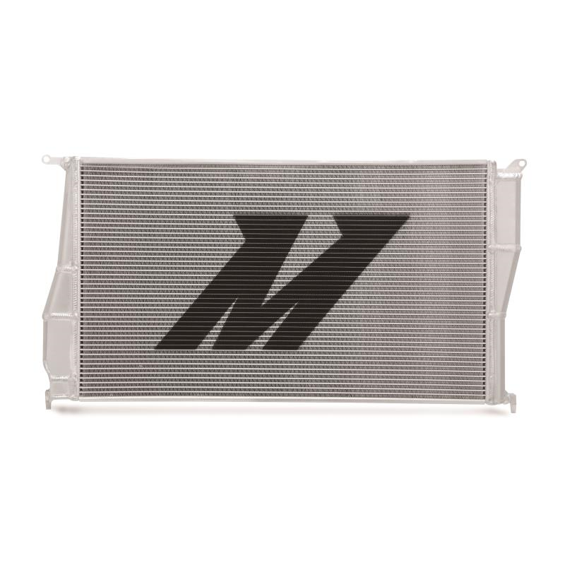 MishiMoto Performance Aluminum Radiator, fits BMW 335i/135i (Manual) 2006–2013 MMRAD-E90-07 – image 2