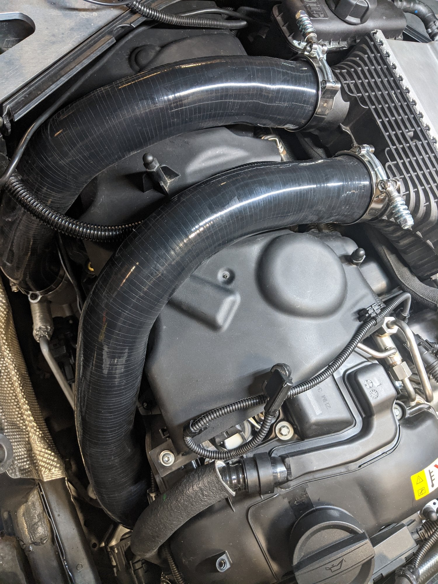 ARM BMW F8X M3 M4 M2C S55 SILICONE CHARGE PIPES S55CPS – image 3
