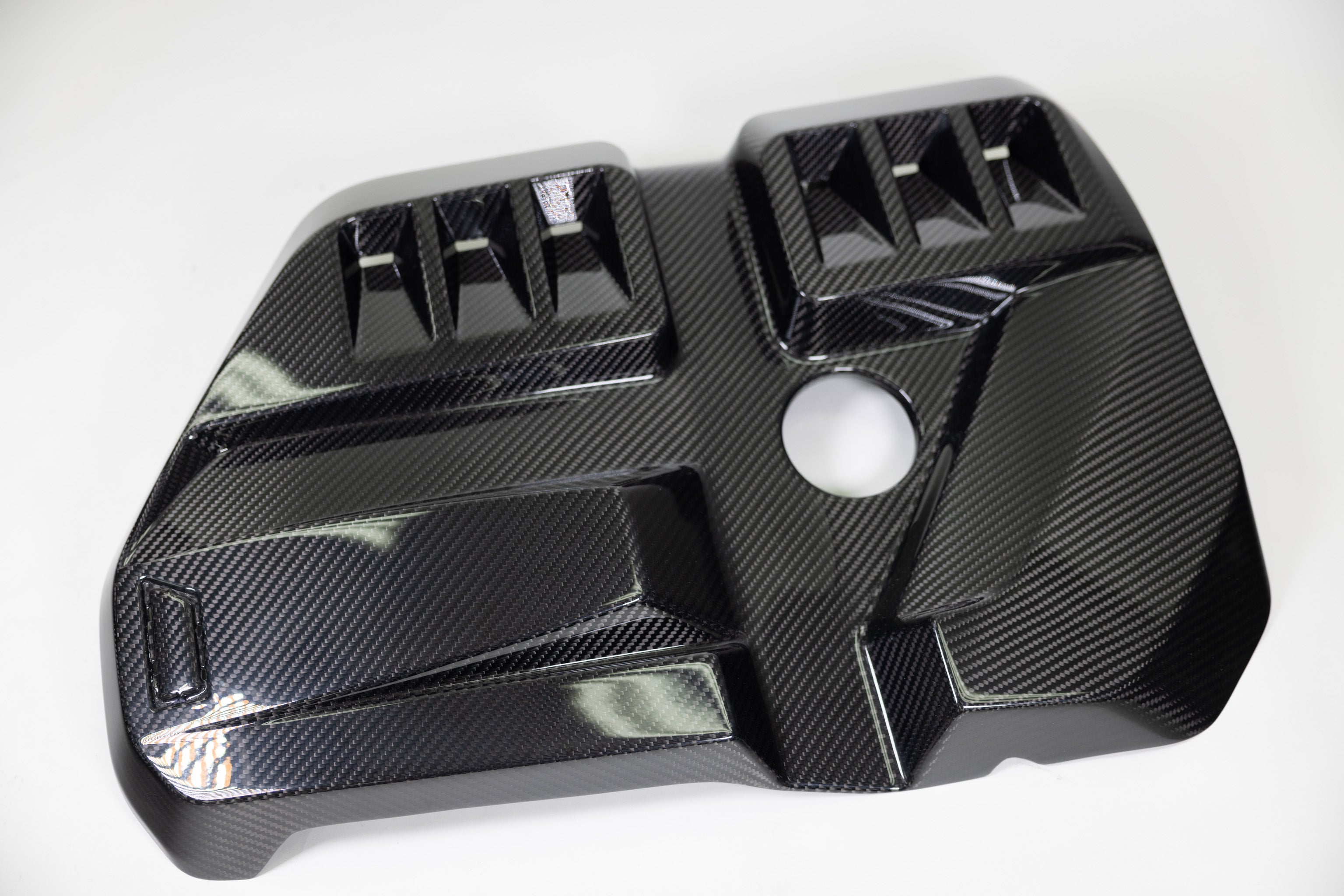 ARM Motorsports G80 CARBON FIBER ENGINE COVER S58CFEC-F S58CFEC-W – image 9