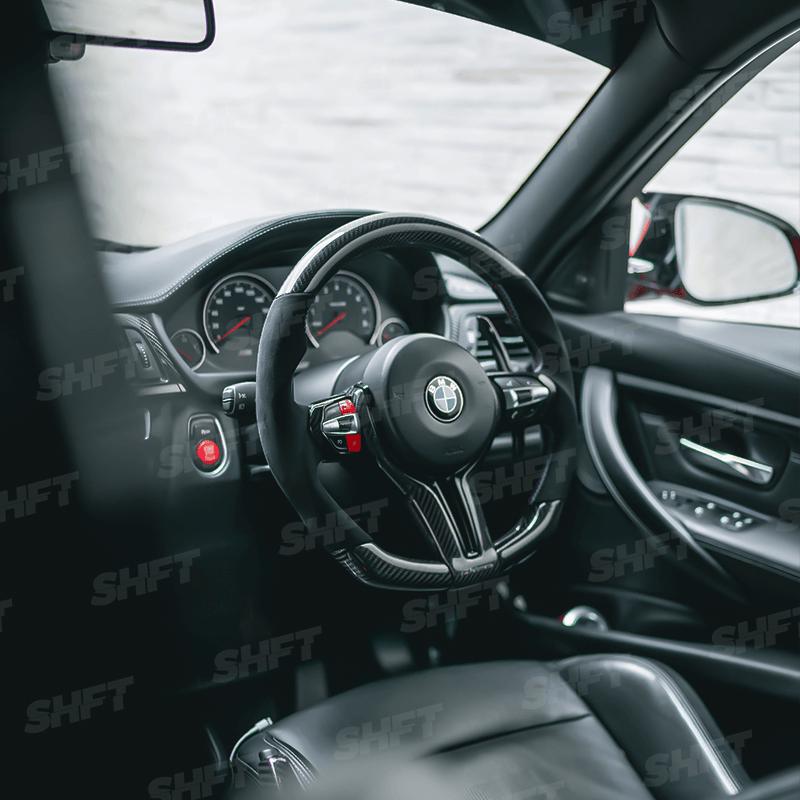 R44 BMW F SERIES AUTOMATIC PADDLE SHIFTERS IN GLOSS / MATTE CARBON FIBRE – image 4
