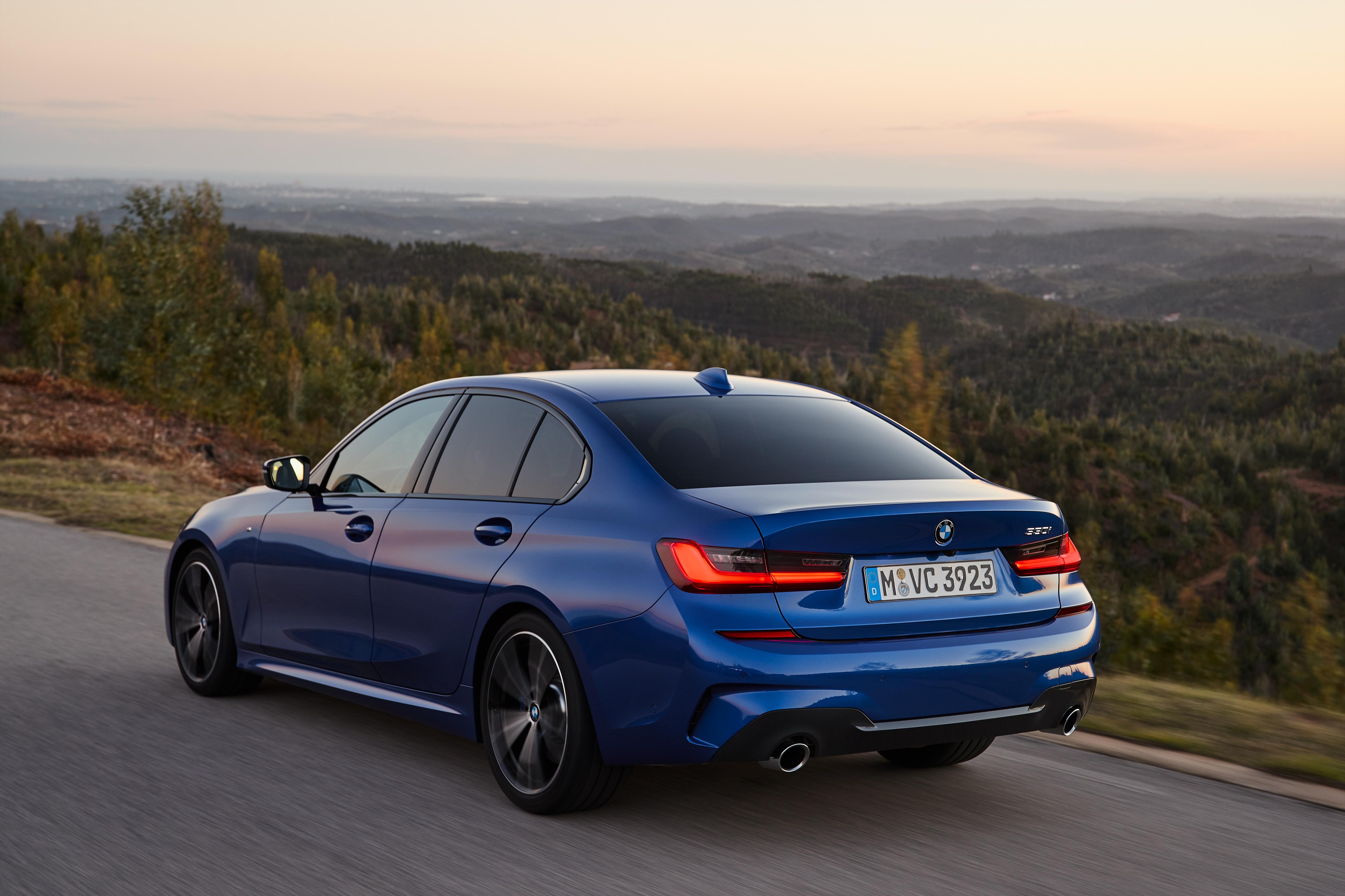 BMW Model Numbers Explained: 20i, 30i, 40i, xDrive, d, e and M Badges